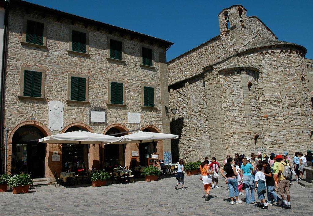 San Leo Albergo Diffuso Екстериор снимка